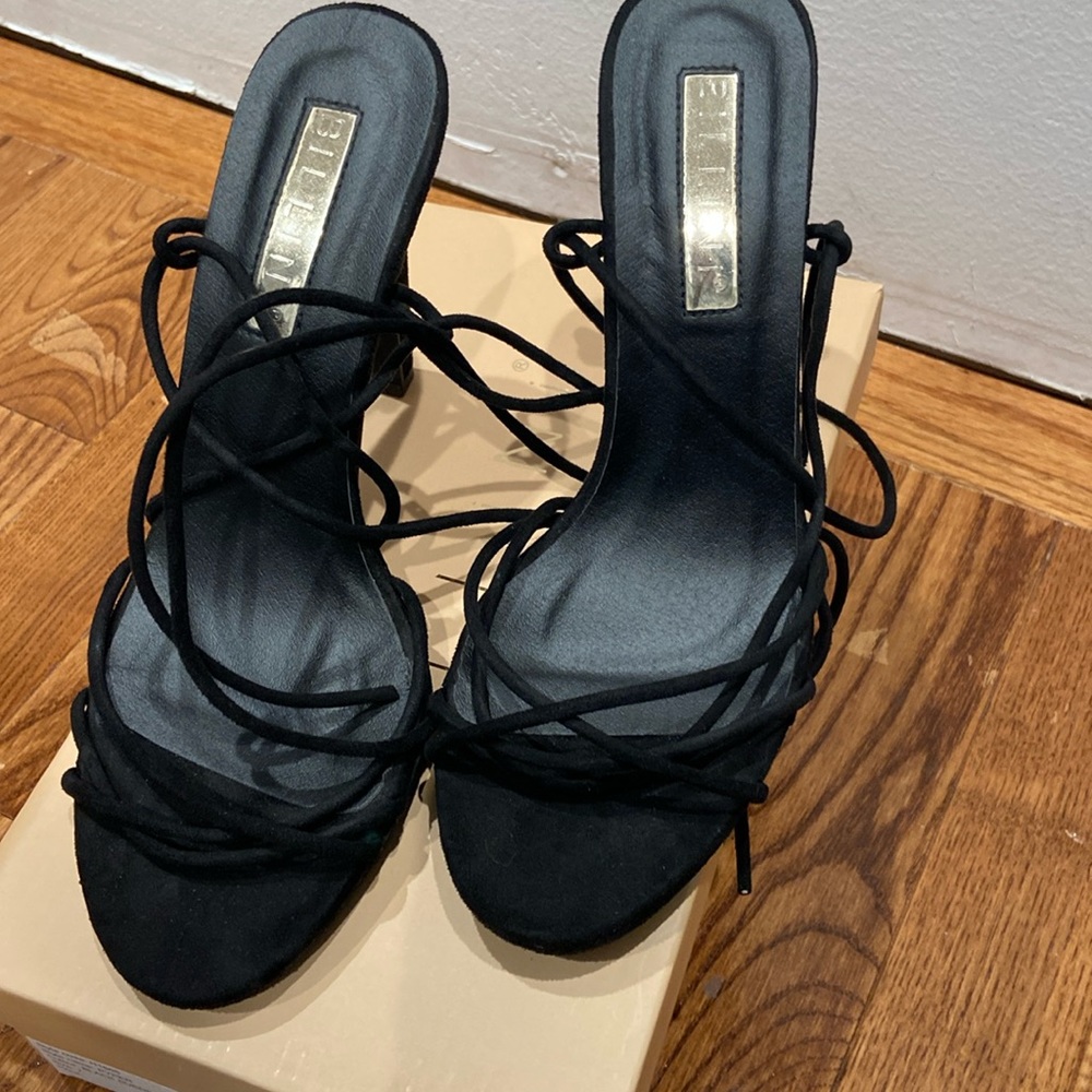 Billini etiquette boutique, Piper, Black suede, strapping heels, size 7.